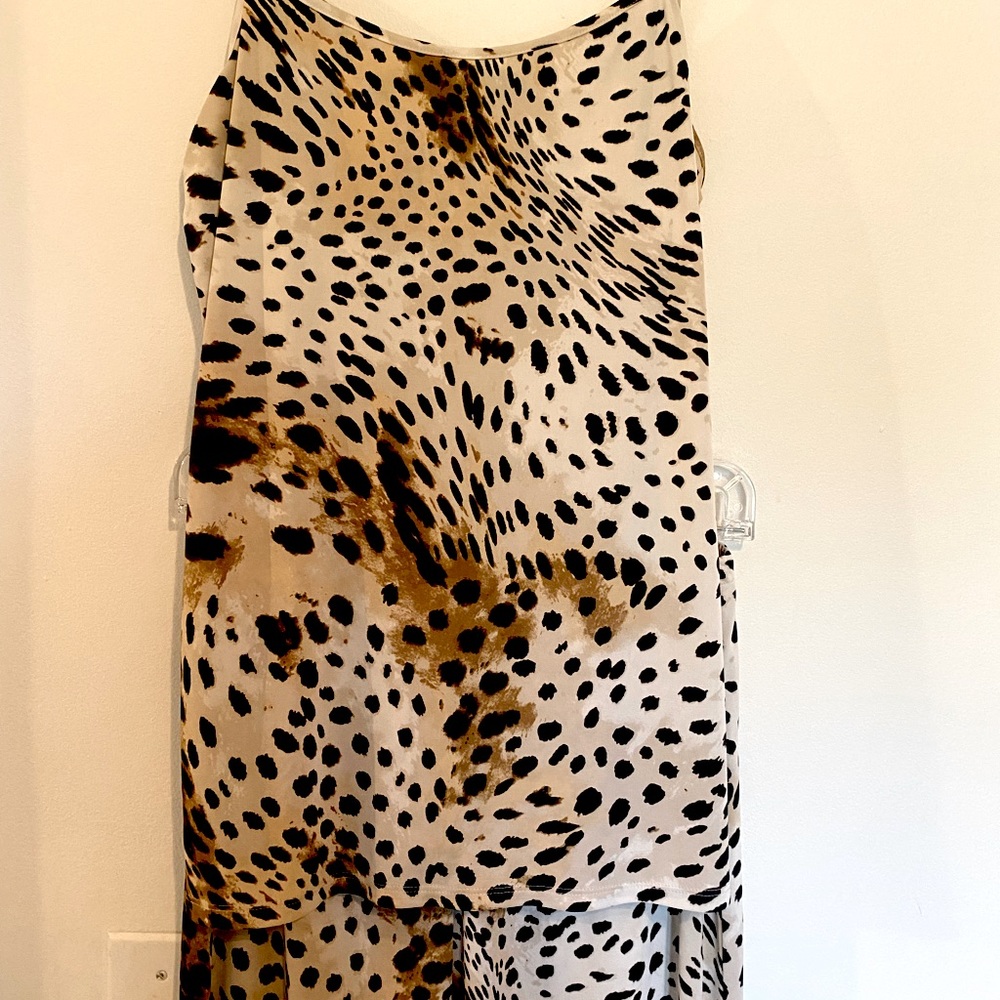 Natori like new pajama set